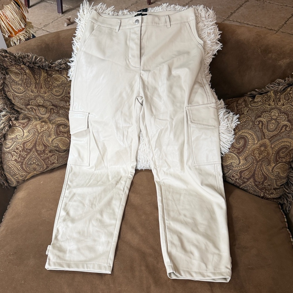 Shinestar Women's Cream Straight Leg Cargo Pants